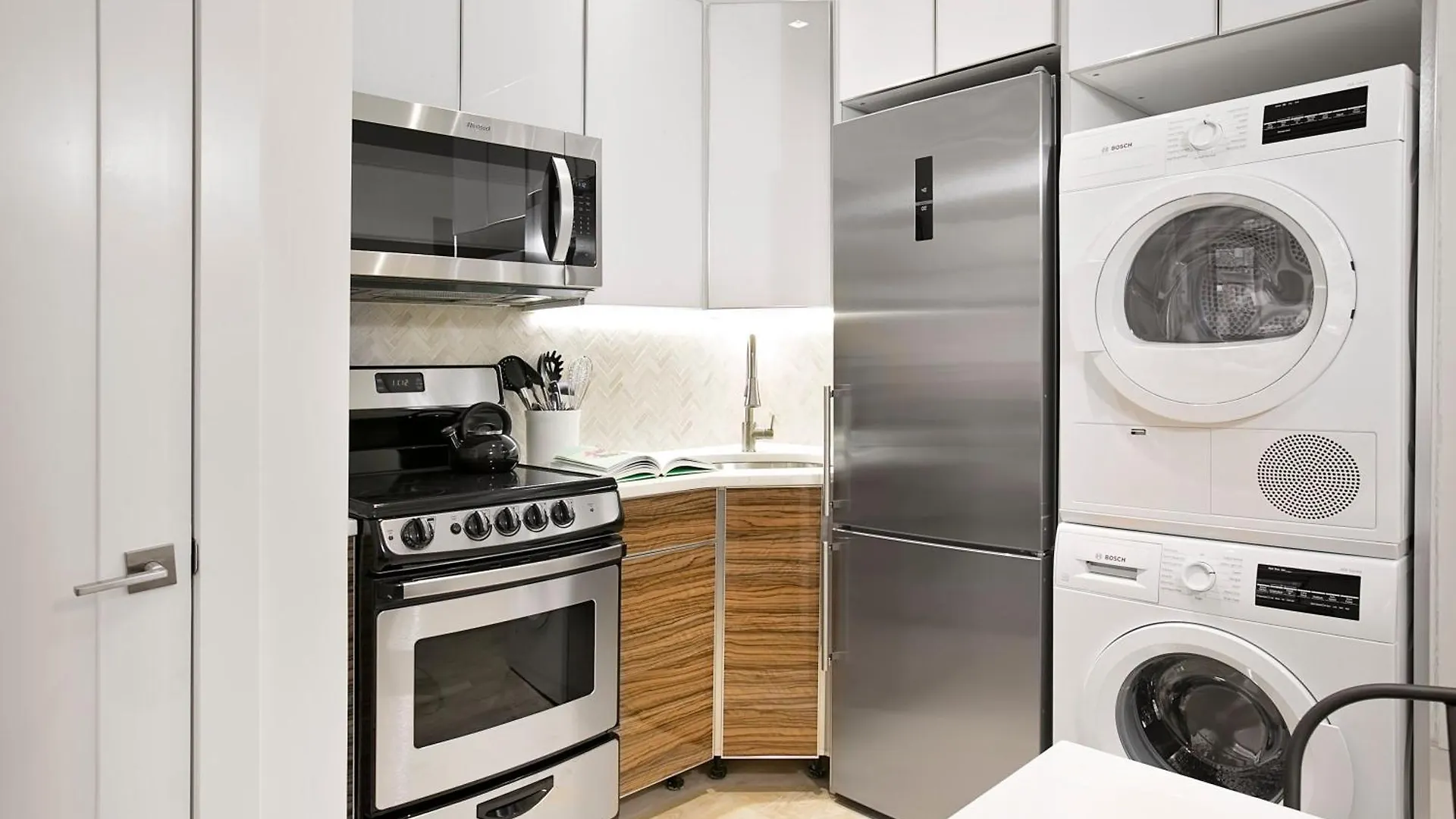 24-6 Gramercy Area Newly Reno Studio W D In Unit New York